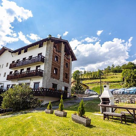 Hotel, Bar & Bistrot Saint Nicolas Gran Paradiso Bagian luar foto