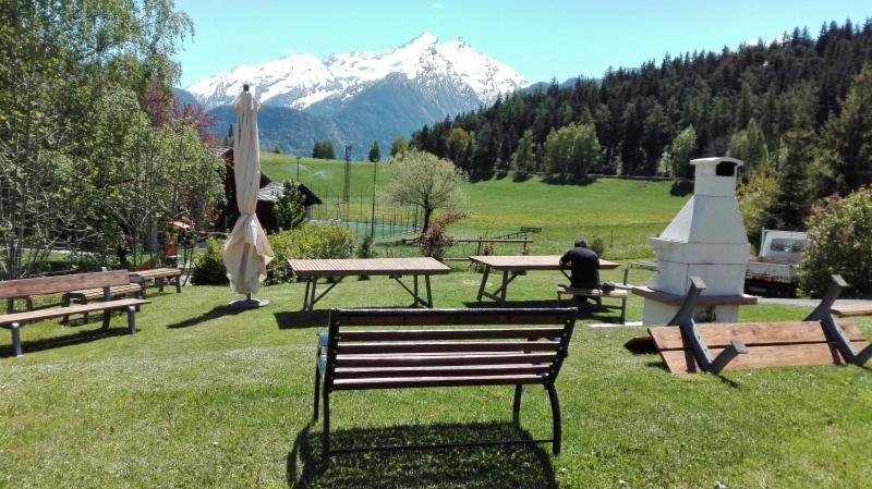 Hotel, Bar & Bistrot Saint Nicolas Gran Paradiso Bagian luar foto