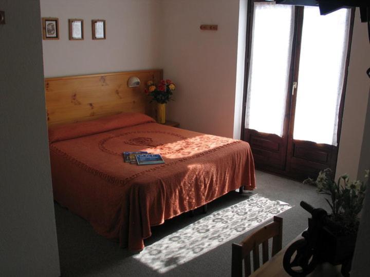 Hotel, Bar & Bistrot Saint Nicolas Gran Paradiso Bagian luar foto