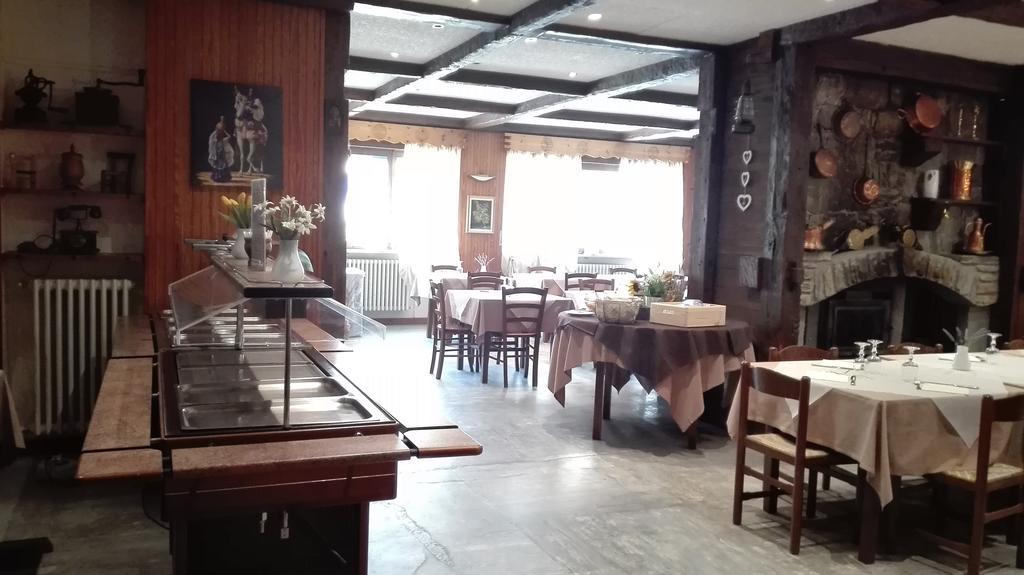Hotel, Bar & Bistrot Saint Nicolas Gran Paradiso Bagian luar foto